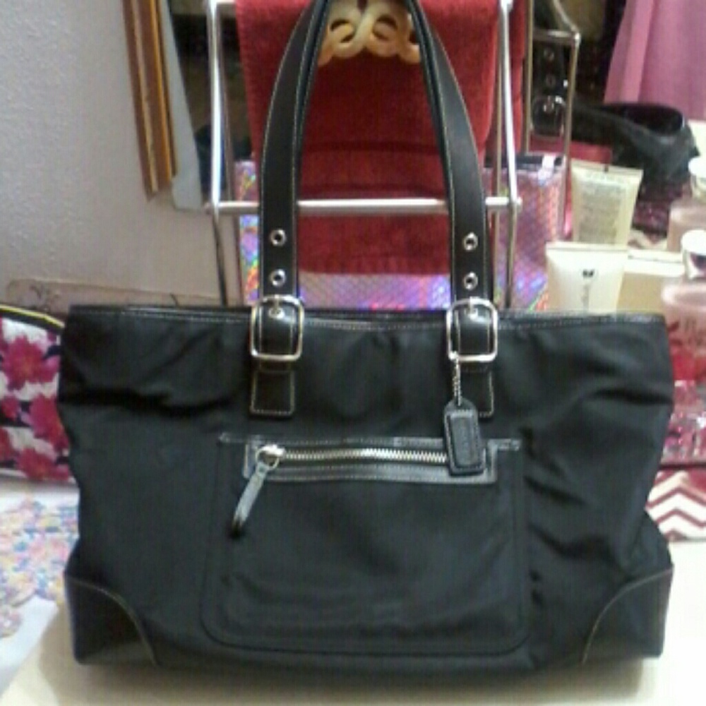 Coach shoulder bag!